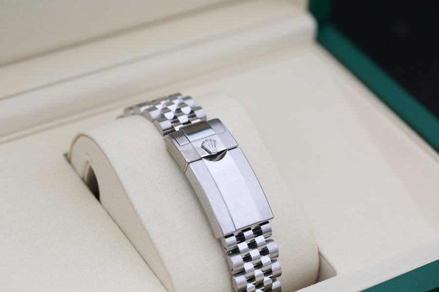 Rolex GMT Master II 126710 GRNR